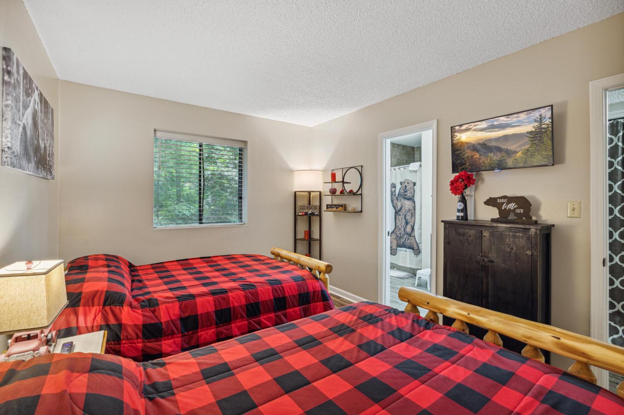 Obear Mountain Is A Newly Updated Condo In Chalet Village Of Gatlinburg! Exteriér fotografie