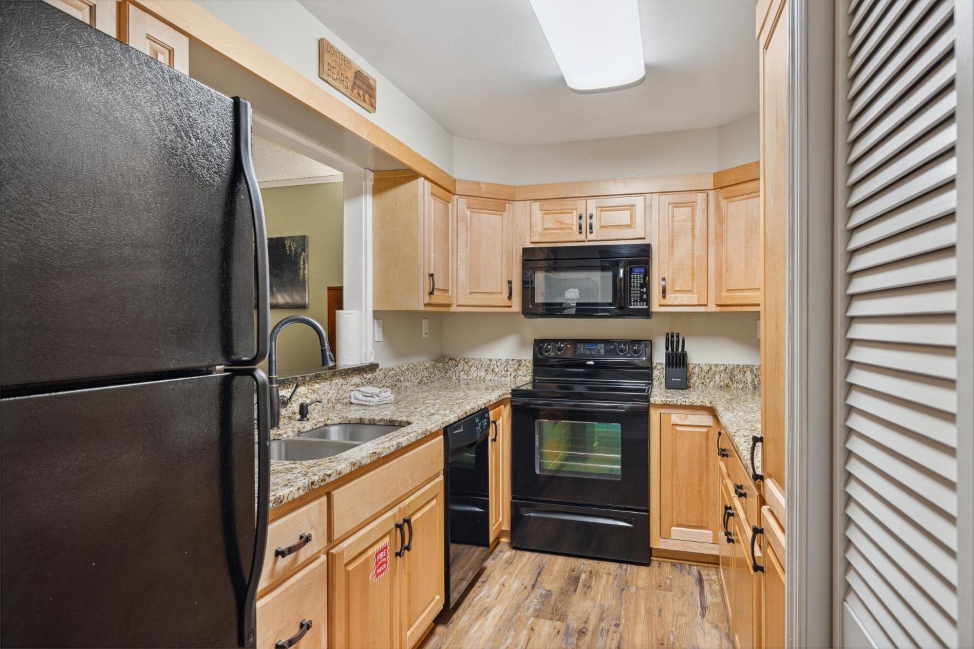 Obear Mountain Is A Newly Updated Condo In Chalet Village Of Gatlinburg! Exteriér fotografie